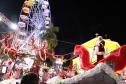 Policiais militares reforçam o policiamento durante o desfile de Natal de Pato Branco (PR)