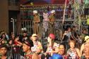  Matimbanda e desfiles de escolas de samba no Litoral levam 800 mil foliões para as ruas no segundo dia de Carnaval 