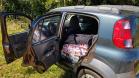 Policiais suspeitam de veículo e na abordagem encontram carga de cigarros no Noroeste do estado