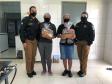 Unidade da PM de Cianorte (PR) homenageia policiais e mães da unidade com cestas de café da manhã