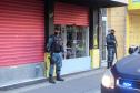 Operação fecha comércio e apreende contrabando em Curitiba