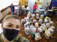 Integrantes do projeto Força Verde Mirim arrecadam cestas e roupas para famílias de Itaiacoca, nos Campos Gerais