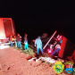 Caminhão com cigarros contrabandeados tomba na PR 445 e BPRv apreende 450 mil maços em Tamarana (PR)
