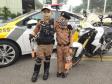 Fãs mirins do Batalhão de Trânsito da PM fazem visita e recebem presente dos policiais militares