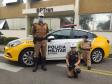 Fãs mirins do Batalhão de Trânsito da PM fazem visita e recebem presente dos policiais militares