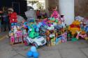 Polícia Militar doa quase 500 brinquedos a campanha Paraná Piá do Governo do Estado