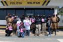 Policiais femininas fazem blitz de conscientização sobre prevenção ao câncer de mama em rodovia da RMC