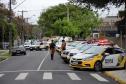 Bloqueios de trânsito do BPTran resulta no recolhimento de 48 carros e na prisão de 10 pessoas em Curitiba