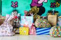 PM faz entrega de presentes arrecadados na campanha Natal Solidário em Curitiba