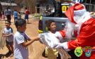 Batalhão da PM de Colombo, na RMC, entrega cerca de mil brinquedos durante ação de Natal