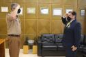 Comandante-Geral da PM entrega medalha de Mérito a advogado e pesquisador de Foz do Iguaçu