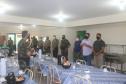 Policiais ambientais completam 35 anos de serviço e são homenageados pelo Comandante do BPAmb-FV na RMC