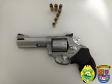No Noroeste do estado, PM apreende 100 buchas de cocaína, arma de fogo e recupera um veículo em situações distintas