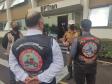 Coordenador do Moto Clube Bodes do Asfalto de Curitiba homenageia BPTran pelos 69 anos de atuação 