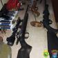 Denúncia ao 181 auxilia policiais militares a apreenderem quatro armas de fogo em Assaí (PR)
