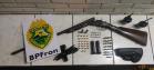 Ação conjunta do BPFron e do NOC da Polícia Civil apreenderam duas armas de fogo e munições em Ivaté, no Noroeste do estado
