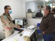 Compositor da melodia do hino da PMPR visita o 2º Colégio da Polícia Militar em Londrina, no Norte do estado