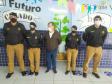 Compositor da melodia do hino da PMPR visita o 2º Colégio da Polícia Militar em Londrina, no Norte do estado
