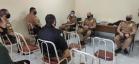 Efetivo da sede do 18º Batalhão conversa com o Comandante-Geral em Cornélio Procópio