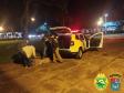 Policiais militares do 4º Batalhão da PM doam roupas para pessoas em situação de rua e visitam crianças no Noroeste do estado