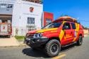 Primeiro grupo de bombeiros paranaenses e cães de faro viaja para Petrópolis