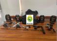 Policiais militares apreendem cinco armas de fogo após confronto armado na Lapa (PR)