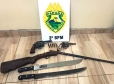 PM apreende quatro armas de fogo após denúncias de violência doméstica em Sudoeste do estado