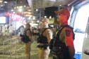 O policiamento ostensivo esteve presente nos locais de maior movimento, como praias, praças e eventos públicos, garantindo a segurança durante os shows e queima de fogos.