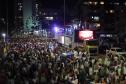 O policiamento ostensivo esteve presente nos locais de maior movimento, como praias, praças e eventos públicos, garantindo a segurança durante os shows e queima de fogos.
