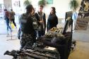 Exposição "Exemplos que Arrastam" celebra 171 anos da Polícia Militar do Paraná em shoppings de Curitiba