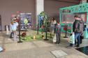 Exposição "Exemplos que Arrastam" da PMPR chega ao Shopping Estação