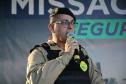 A Polícia Militar participa de maneira estratégica, mobilizando efetivo local e unidades especializadas 