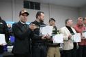 A Polícia Militar do Paraná também participa ativamente da feira, garantindo a segurança de todos os visitantes e mantendo um estande de exposição
