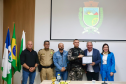 Atuação da PMPR é reconhecida com homenagem a policiais em Rio Branco do Sul