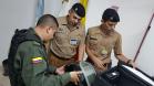 Policiais militares do Esquadrão Antibombas da PM conhecem estrutura e equipamentos da Polícia Nacional da Colômbia