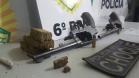 Polícia Militar apreende drogas, armas de fogo e prende três pessoas no Oeste do Estado