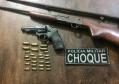 Veículo roubado e com placas clonadas é recuperado pela PM no Oeste do estado; dois homens acabam presos e três armas apreendidas