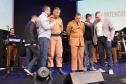 Curitiba, 04 de agosto de 2019.  Culto da Policia Militar Comunidade Alcance Foto: Comandante Geral Cel. Pericles de Matos e Cel Prestes recebendo oração dos pastores..