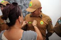 Policiais militares promovidos recebem novas divisas em Matinhos (PR)