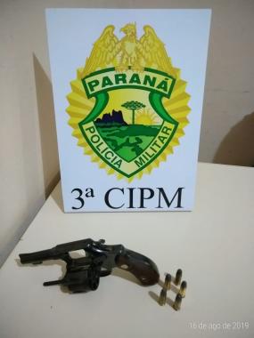 Em São Pedro do Paraná, PM apreende revólver e encaminha homem no Noroeste do estado