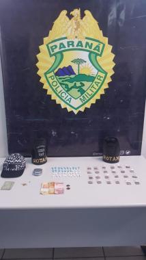 Equipe policial aborda dupla e localiza cocaína e maconha no Sítio Cercado, em Curitiba