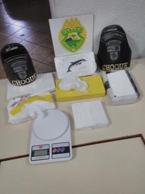  Denúncia leva PM a apreender quase seis quilos de cocaína em casa abandonada em Londrina (PR)