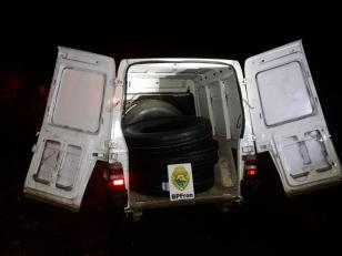 BPFron apreende pneus contrabandeados em ações distintas nas cidade de Guaíra  (PR) e Foz do Iguaçu (PR)
