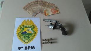 PM aborda veículo com três homens armados e apreende várias munições no Pontal do Paraná, no Litoral do estado