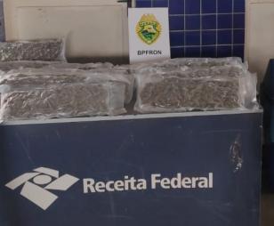 Mais de sete quilos de maconha são  apreendidas pelo BPFron em Foz do Iguaçu (PR)