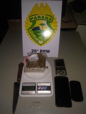 Em Telêmaco Borba (PR), Polícia Militar apreende drogas, arma e dinheiro após abordagem 