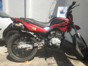  Dupla furta motocicleta e acaba abordada pela PM em Guaratuba (PR)