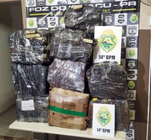 Em Foz do Iguaçu (PR), PM apreende mais de 400 quilos de maconha que estava escondida em carga de arroz