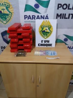 Em Cascavel (PR), PM encaminha adolescente com 14 quilos de maconha