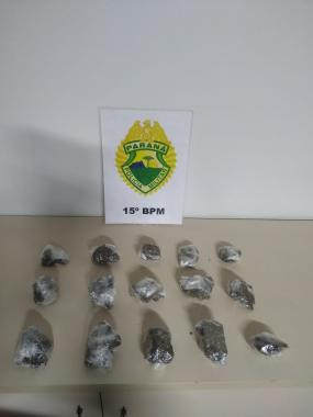 Adolescente é flagrado pela PM com meio quilo de maconha em Rolândia (PR)